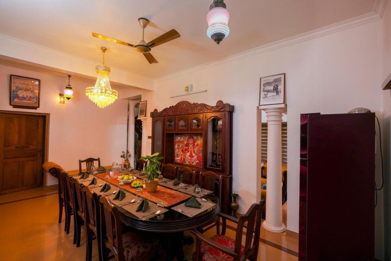 Parudeesa - Heavenly- Luxurious Palace Look-Near Cbd - Kerala - India With Breakfast Kāladi Екстериор снимка