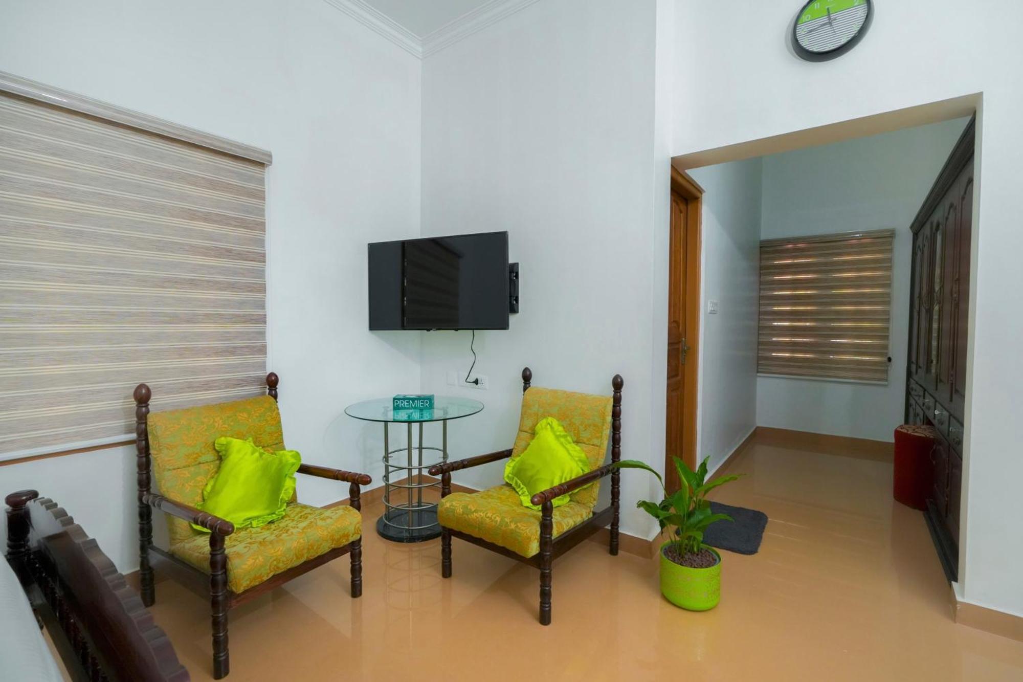 Parudeesa - Heavenly- Luxurious Palace Look-Near Cbd - Kerala - India With Breakfast Kāladi Стая снимка